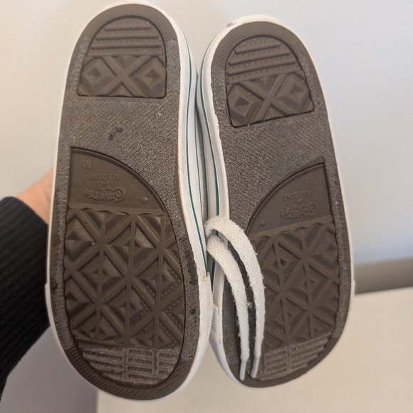 Converse running shoes - Picture 3 of 4